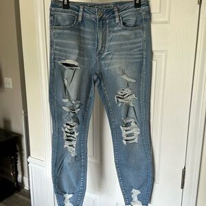 Women’s American Eagle jeans. Super stretch. Size 10 short.